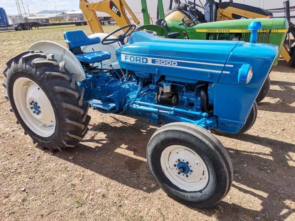 TRACTOR FORD