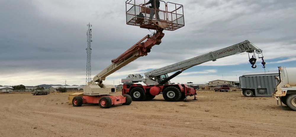 ASCENSOR JLG LIFT