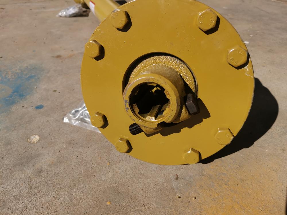FLECHA CARDAN CAT. 4 CON CLUTCH