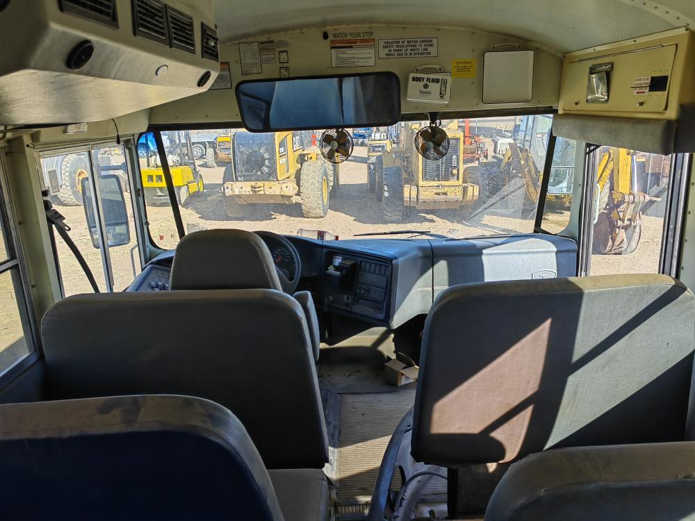 CAMION DE PASAJEROS