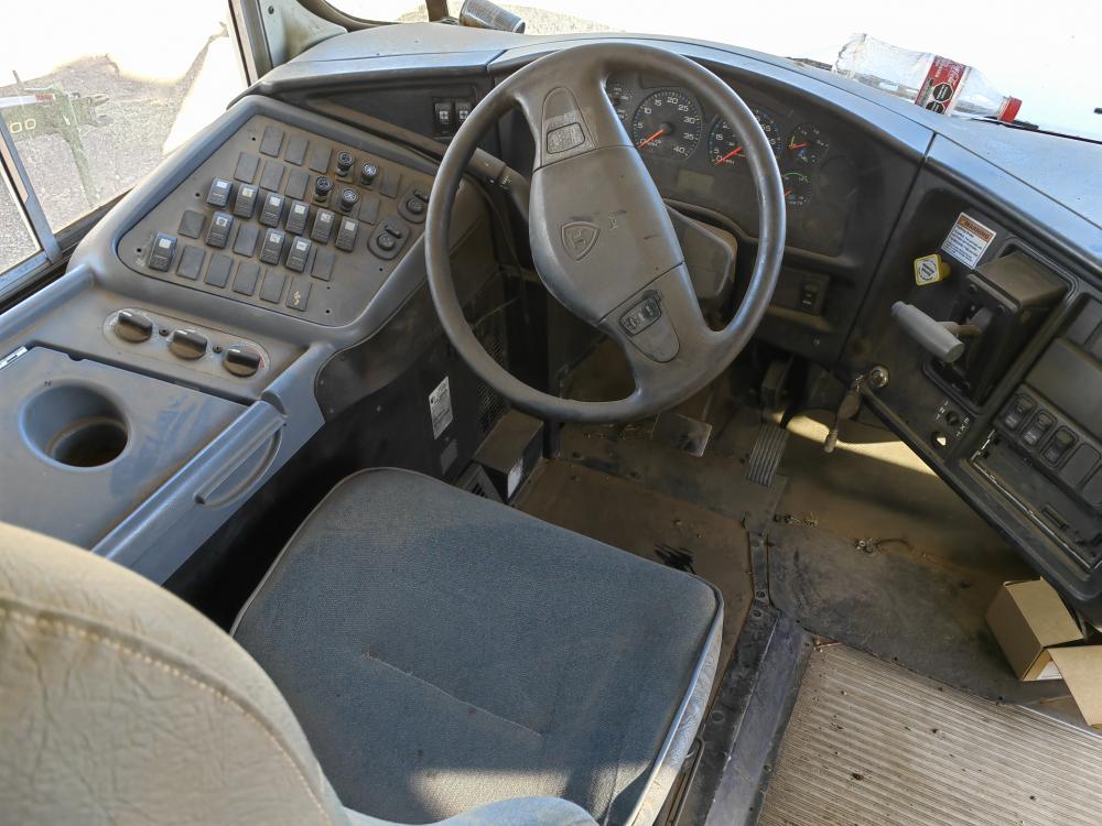 CAMION DE PASAJEROS