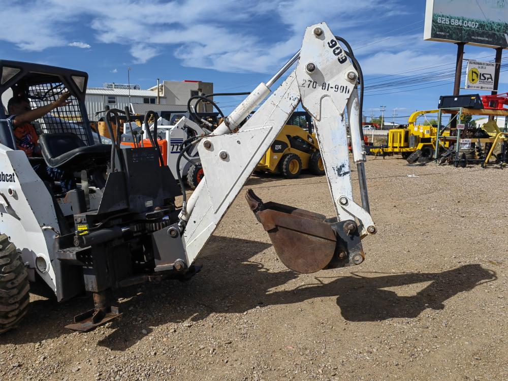 BRAZO EXCAVADOR PARA MINICARGADOR
