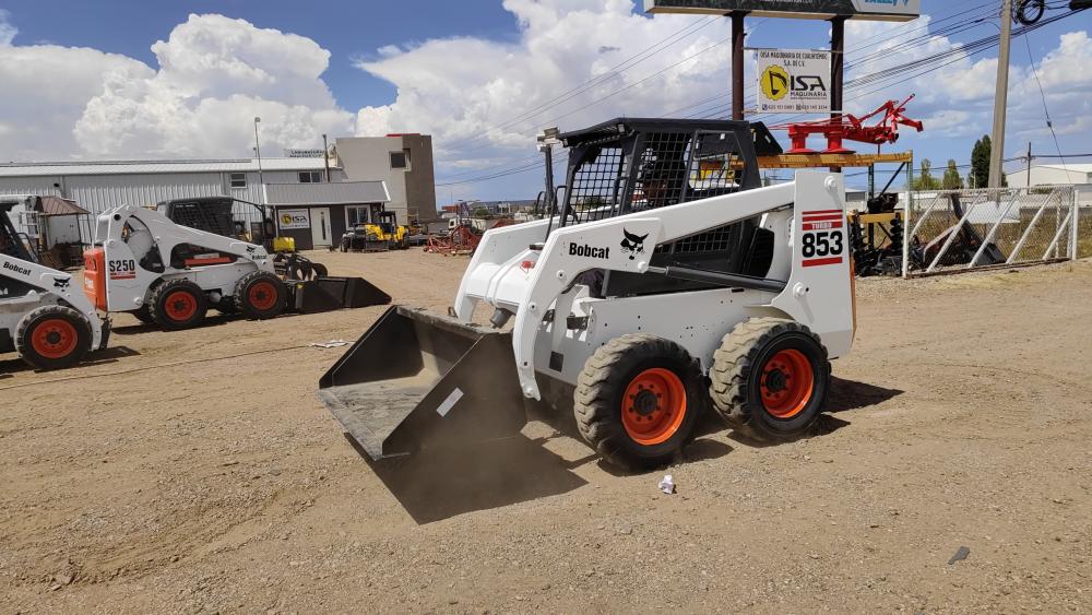 MINICARGADOR BOBCAT 853