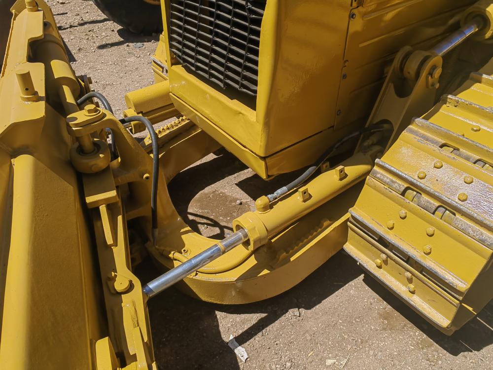 BULL DOZER - TOPADOR FRONTAL CAT