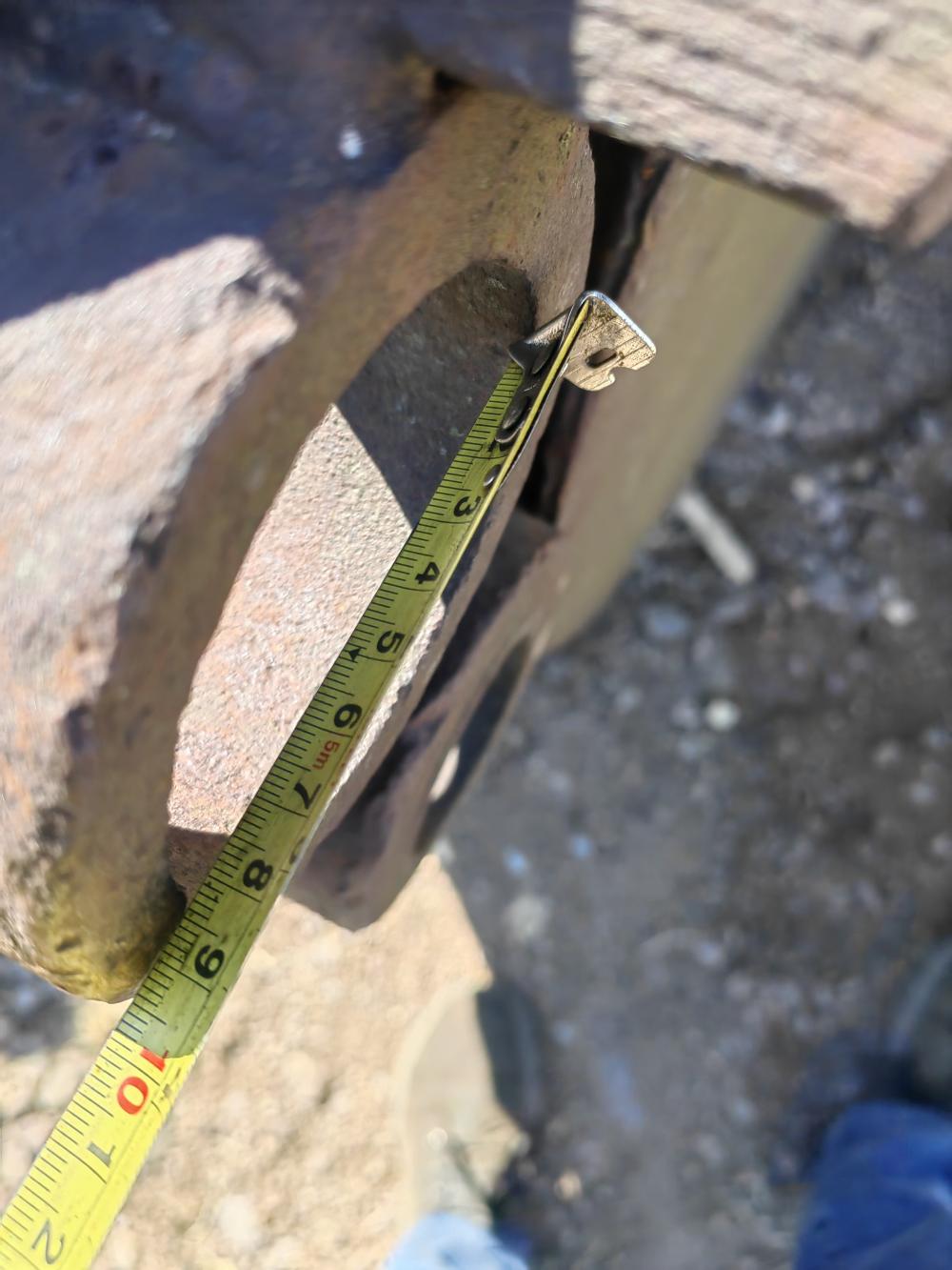 BOTE PARA EXCAVADORA