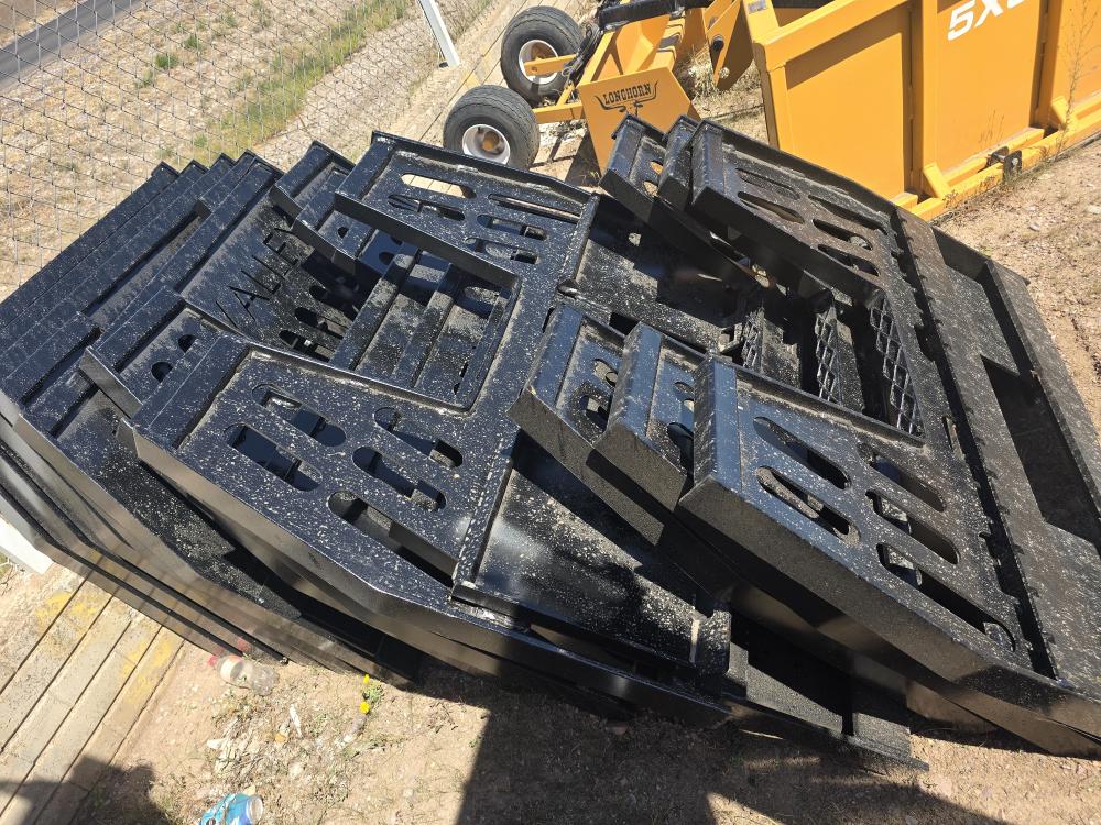 HORQUILLAS PARA MINICARGADOR