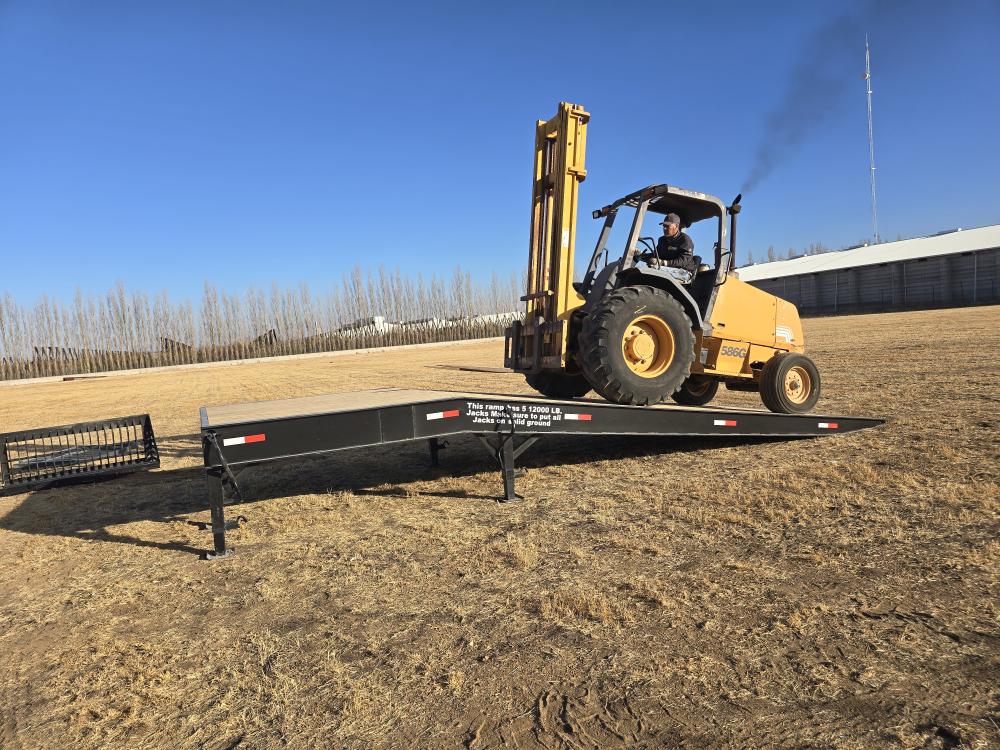 RAMPA PARA CARGA DE REMOLQUES Y CAMIONES