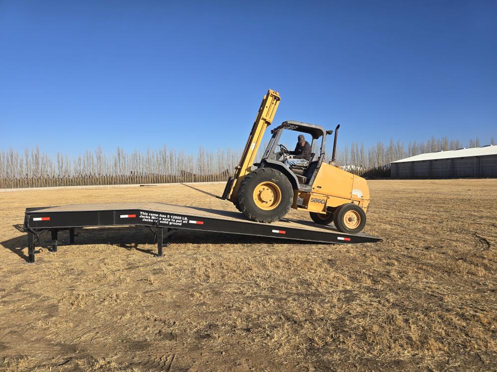 RAMPA PARA CARGA DE REMOLQUES Y CAMIONES