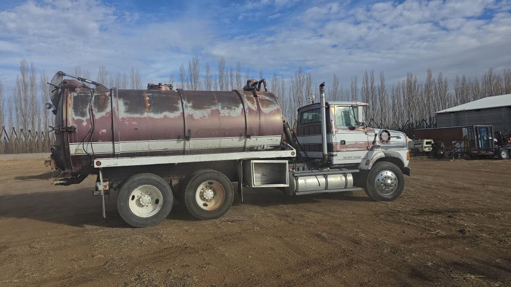 CAMION VACTOR
