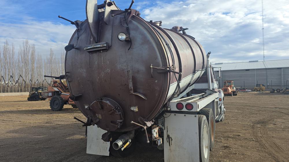 CAMION VACTOR