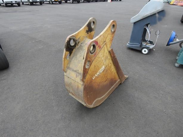 CUCHARON PARA RETROEXCAVADORA