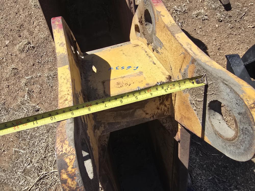 CUCHARON PARA RETROEXCAVADORA