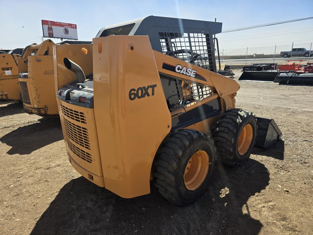 MINICARGADOR CASE 60XT