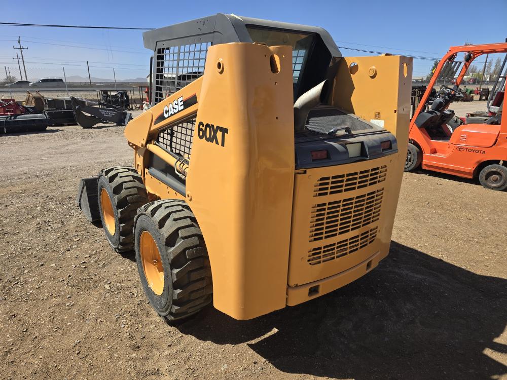 MINICARGADOR CASE 60XT