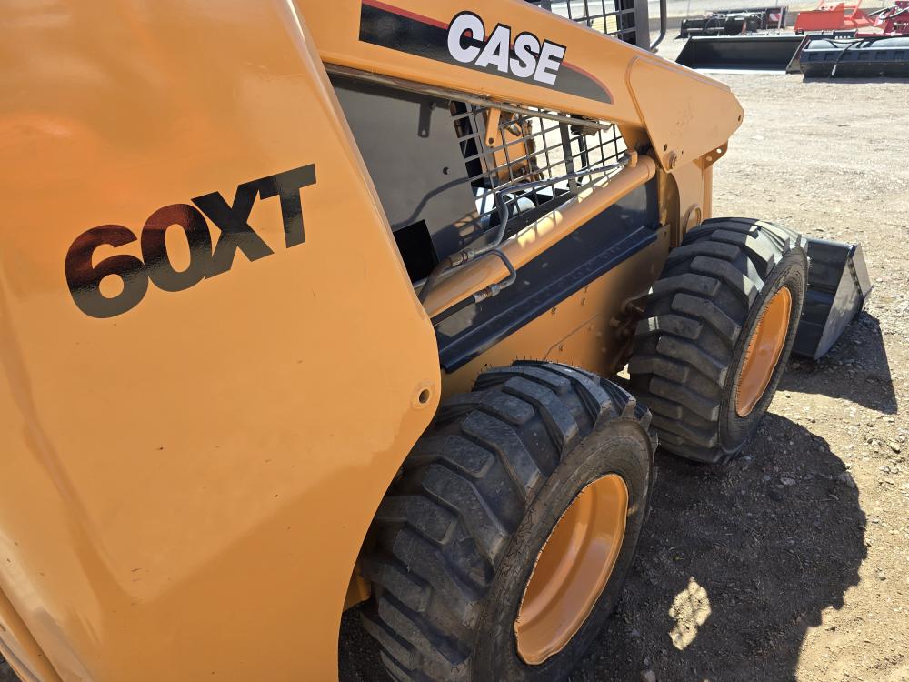 MINICARGADOR CASE 60XT