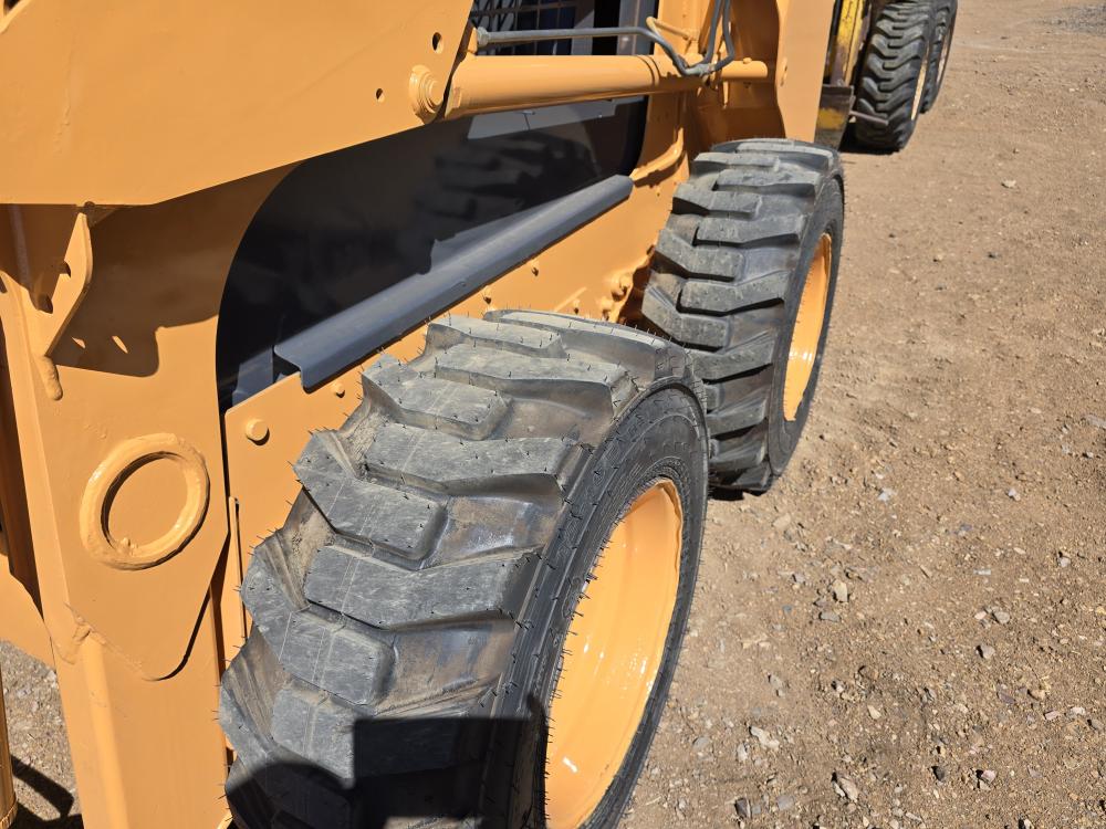 MINICARGADOR CASE 60XT