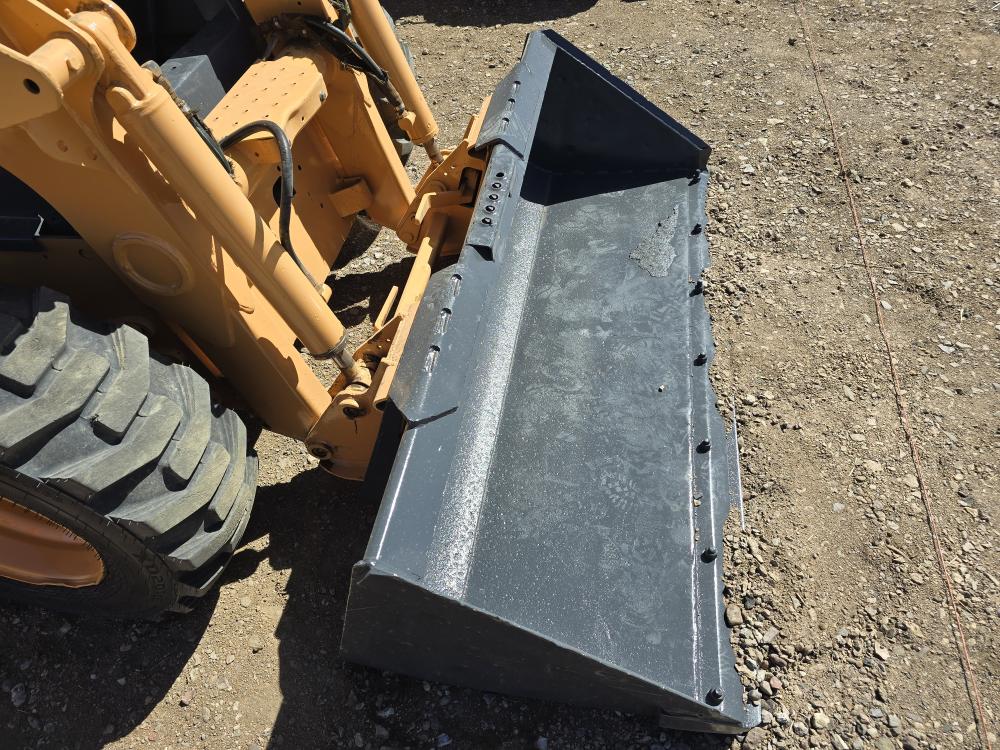 MINICARGADOR CASE 60XT