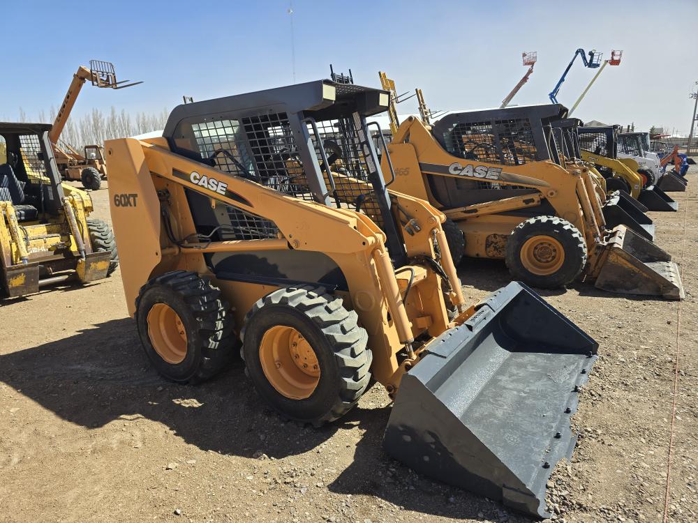 MINICARGADOR CASE 60XT