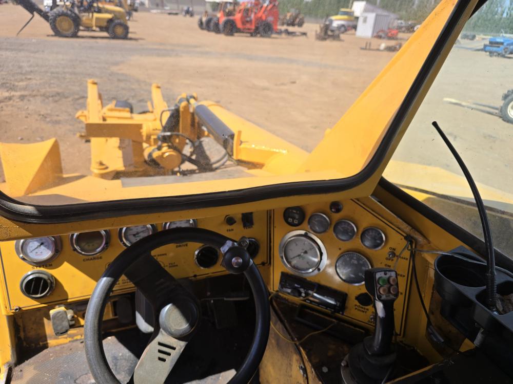 VIBRADOR COSECHADOR DE NUEZ