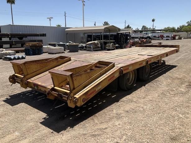 REMOLQUE PARA RETRO O MAQUINARIA