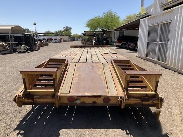 REMOLQUE PARA RETRO O MAQUINARIA