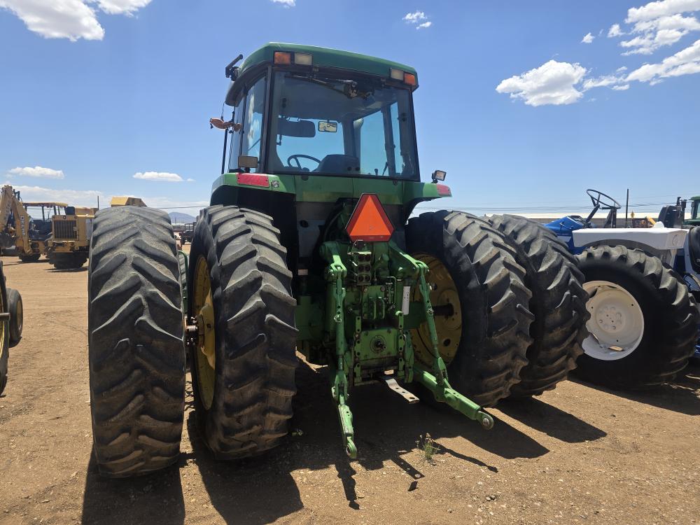 TRACTOE AGRICOLA JOHN DEERE 7810