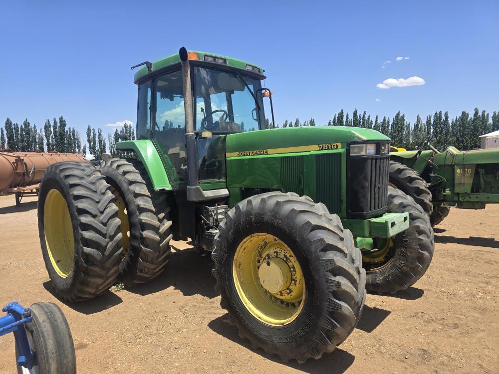 TRACTOE AGRICOLA JOHN DEERE 7810
