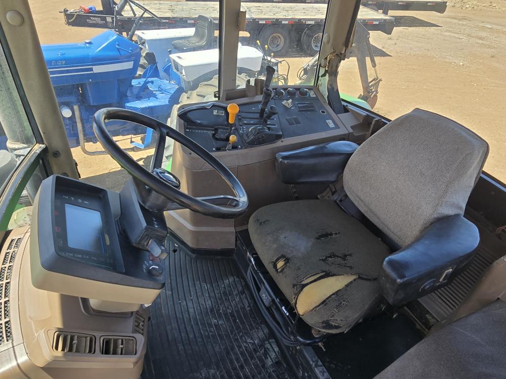 TRACTOE AGRICOLA JOHN DEERE 7810