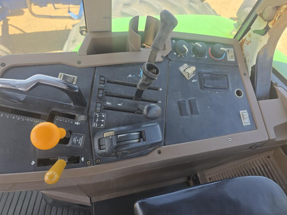 TRACTOE AGRICOLA JOHN DEERE 7810