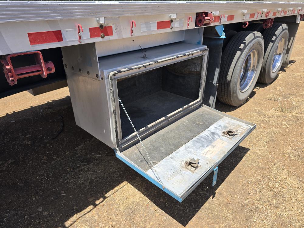 REMOLQUE TIPO PLANA CAMA ALTA
