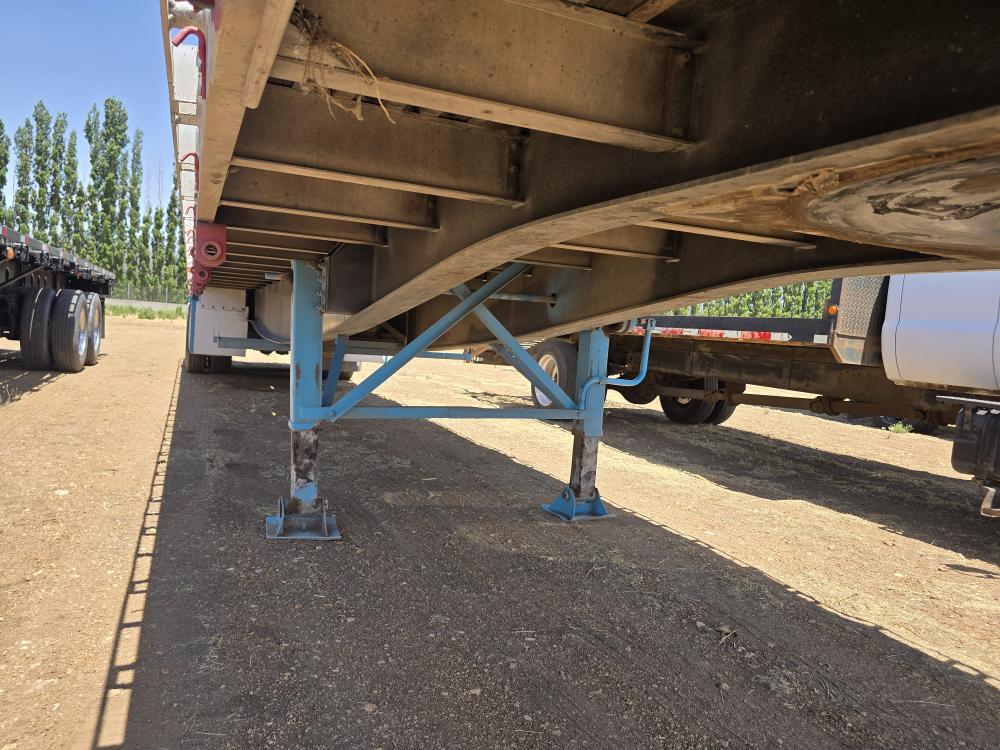 REMOLQUE TIPO PLANA CAMA ALTA