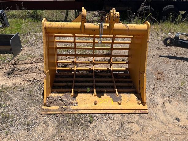 BOTE O CUCHARON TIPO CRIBA PARA EXCAVADORA