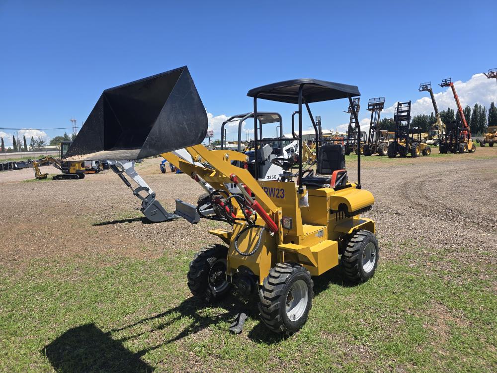 MINICARGADOR A GASOLINA