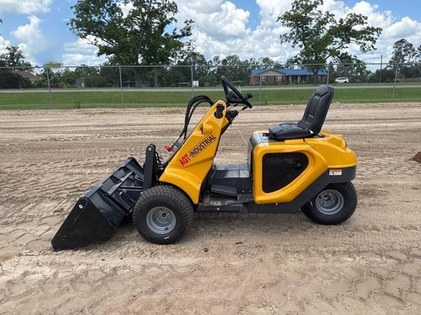 CARGADOR FRONTAL A GASOLINA