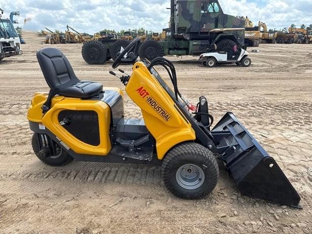 CARGADOR FRONTAL A GASOLINA