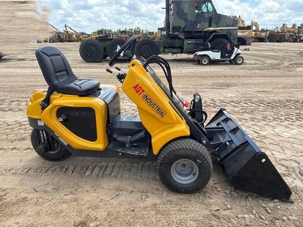 CARGADOR FRONTAL A GASOLINA