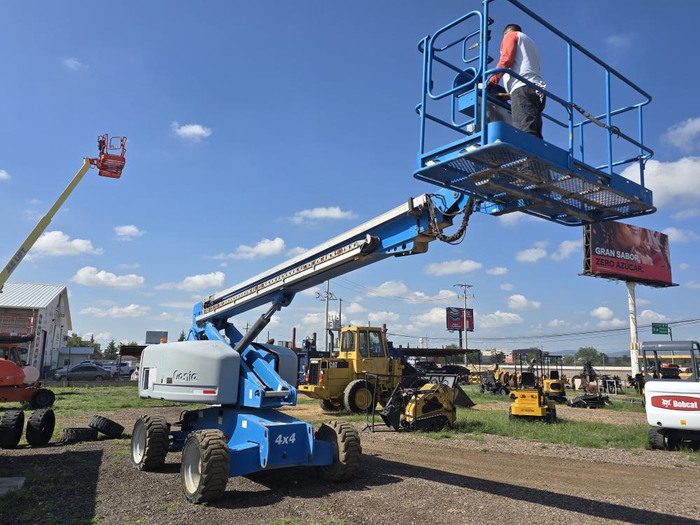ASCENSOR GENIE DE 60 FT. 
