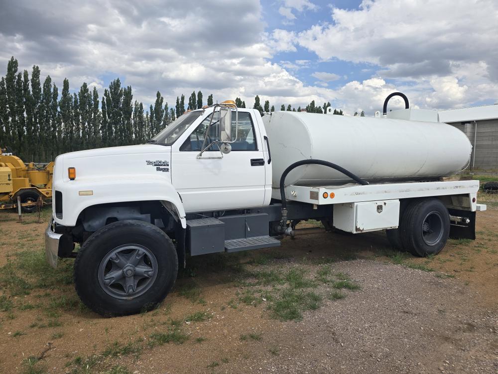 CAMION PIPA, 8000 LITROS