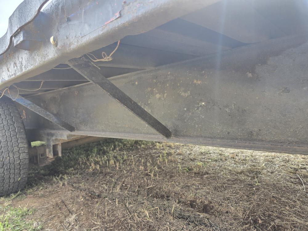 REMOLQUE CUELLO DE GANZO 3 EJES. 