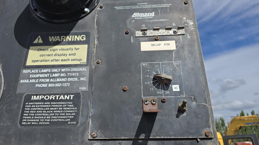 LETRERO LUMINOSO DE FLECHA