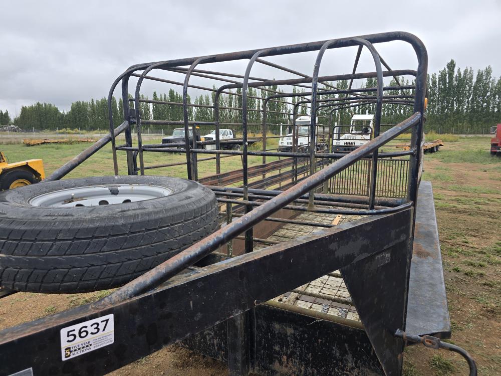 REMOLQUE PARA GANADO TIPO GANZO