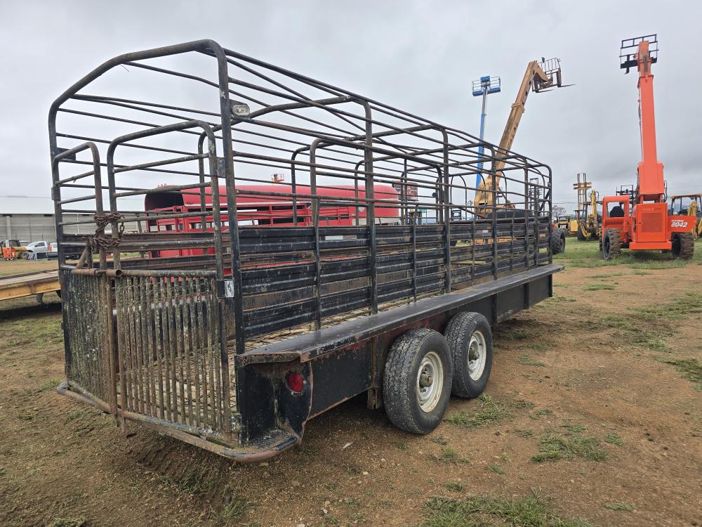 REMOLQUE PARA GANADO TIPO GANZO