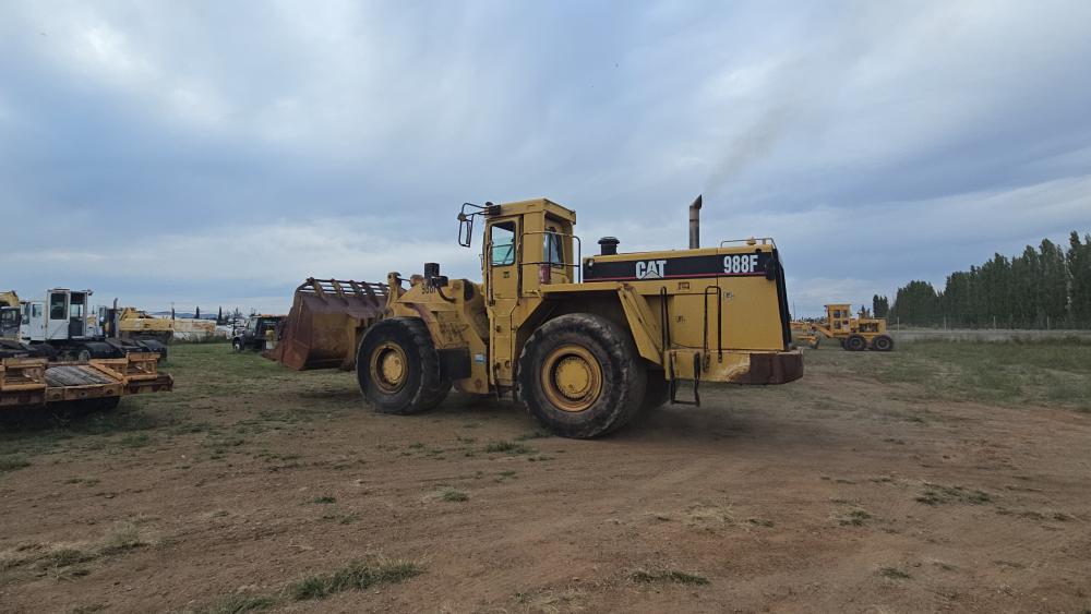 CARGADOR FRONTAL 988F