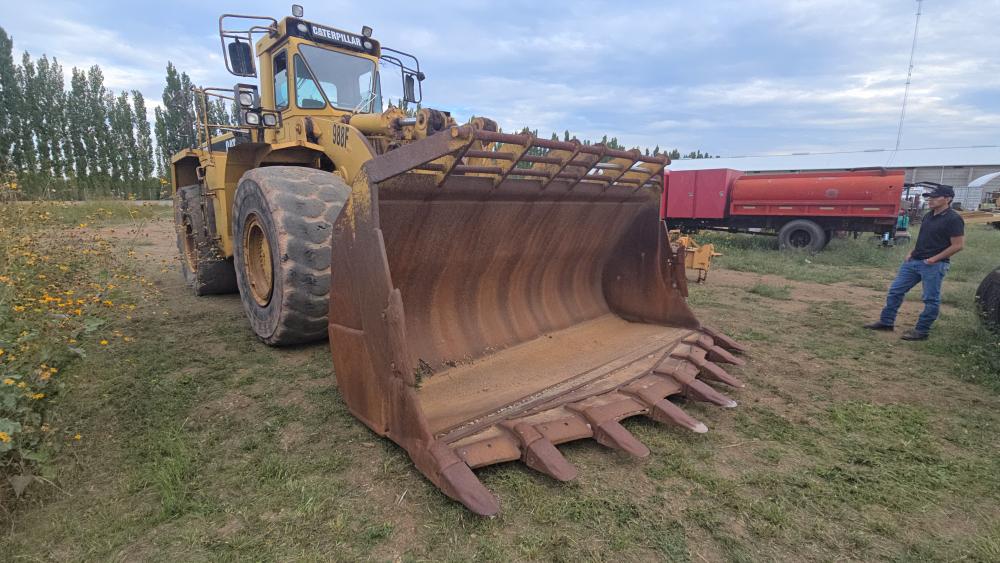 CARGADOR FRONTAL 988F