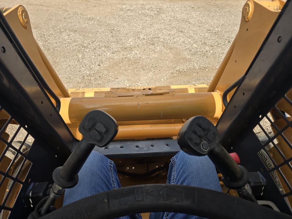 MINICARGADOR CASE 465