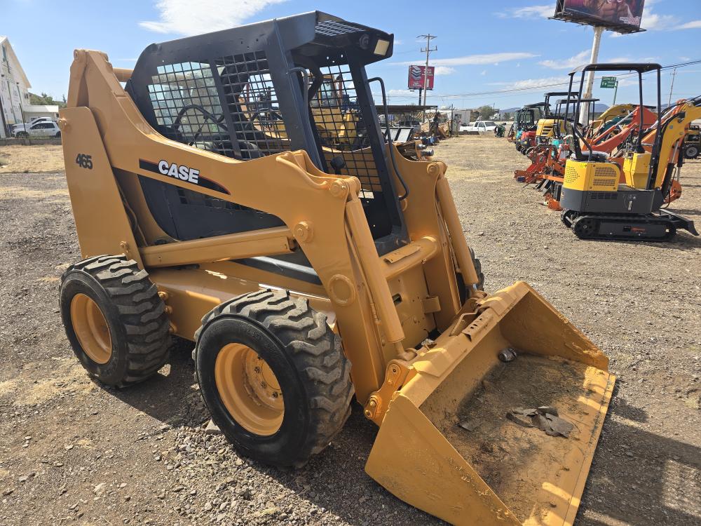 MINICARGADOR CASE 465
