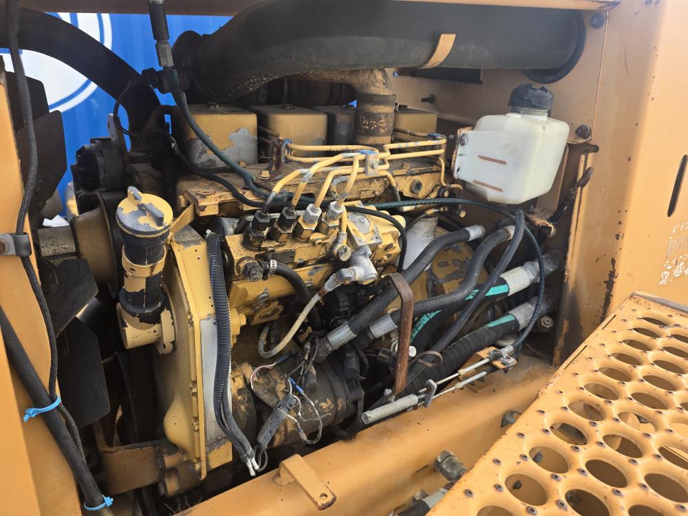 ZANJADORA CON BRAZO EXCAVADOR