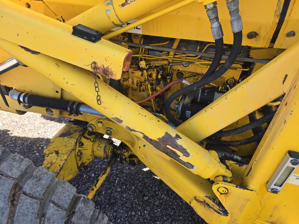 CARGADOR CON NIVELADORA