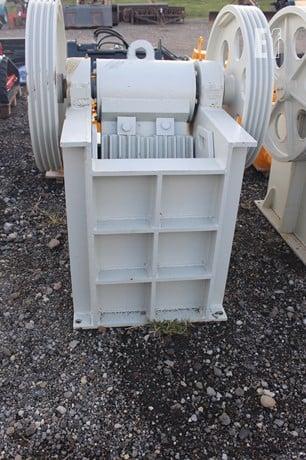 TRITURADORA DE PIEDRA TIPO QUIJADA