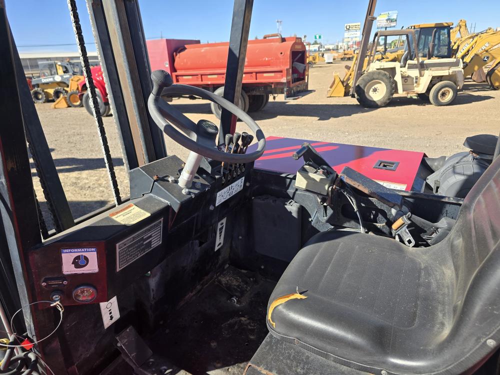 MONTACARGAS BLOQUERO